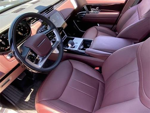 2025 Land Rover Range Rover AUTOBIOGRAPHY