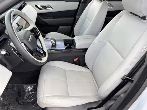 2026 Land Rover Range Rover Velar P250 Dynamic SE