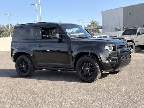 2022 Land Rover Defender 90 X-Dynamic S