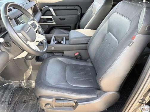 2022 Land Rover Defender 90 X-Dynamic S