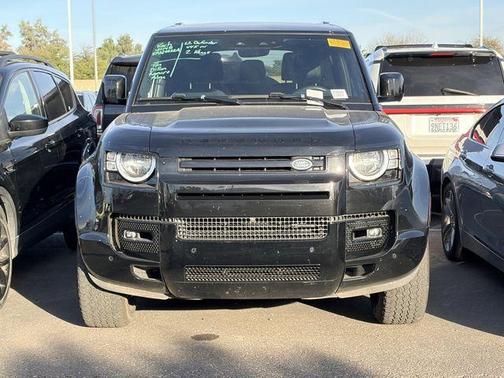 2022 Land Rover Defender 90 X-Dynamic S