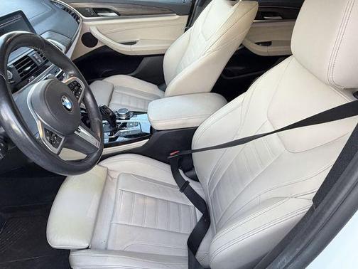 Alpine White 2021 BMW X4 xDrive30i