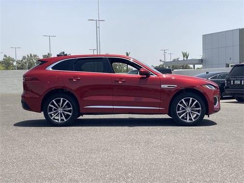 2025 Jaguar F-PACE P250 R-Dynamic S