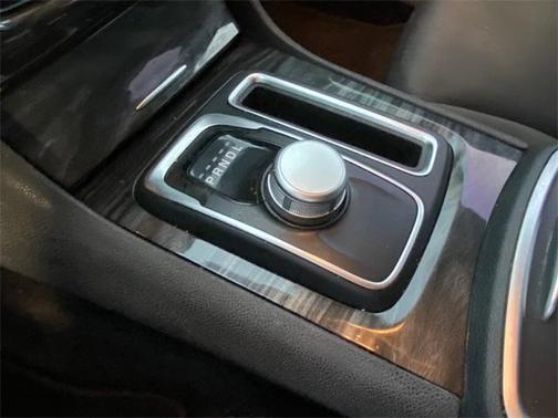 2018 Chrysler 300 Touring