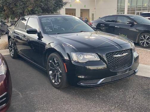 2018 Chrysler 300 Touring