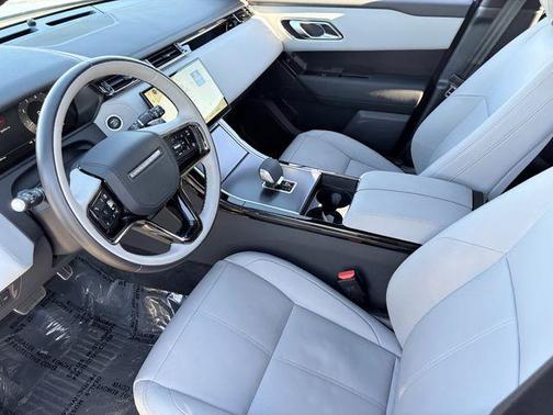 2026 Land Rover Range Rover Velar P250 Dynamic SE