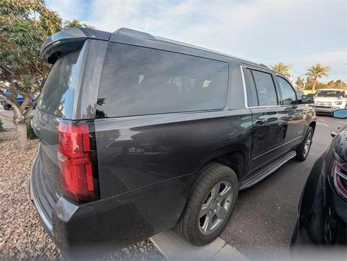 2017 Chevrolet Suburban Premier