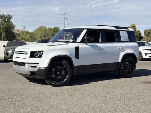 2020 Land Rover Defender 110 SE