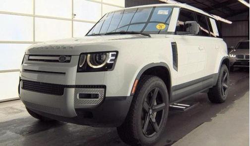 2020 Land Rover Defender 110 SE