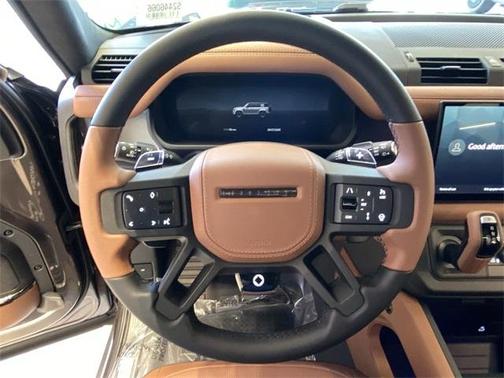2025 Land Rover Defender V8