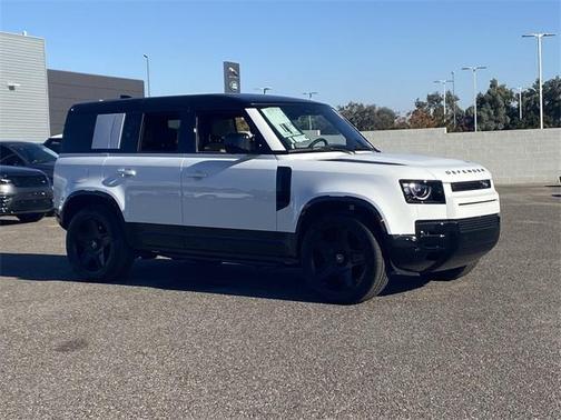 2026 Land Rover Defender 