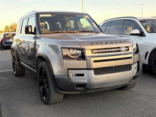 2023 Land Rover Defender 110 SE