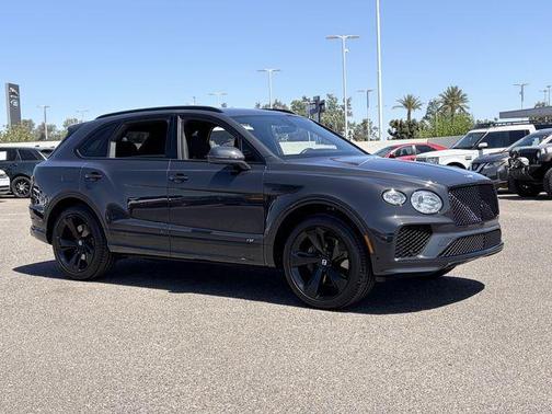 Titanium Gray 2021 Bentley Bentayga V8