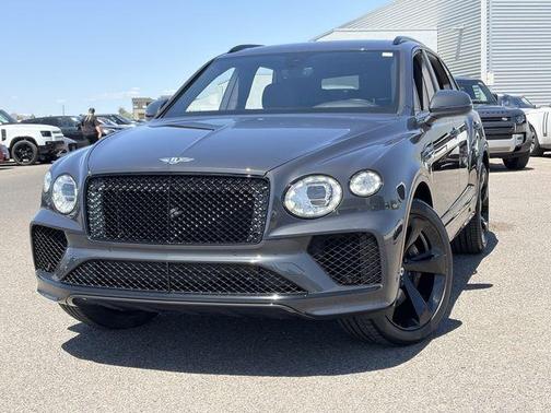 Titanium Gray 2021 Bentley Bentayga V8
