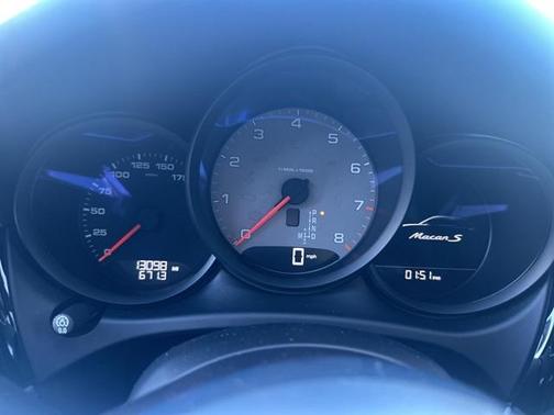 2020 Porsche Macan S