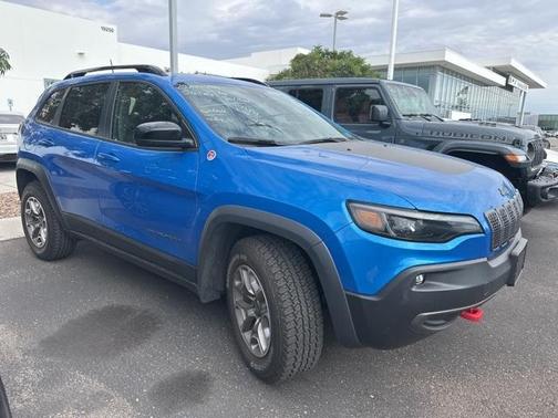 2022 Jeep Cherokee Trailhawk
