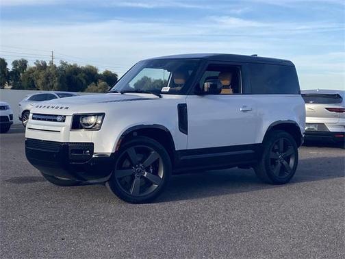 2023 Land Rover Defender 90 V8