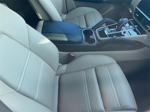 2019 Porsche Cayenne S