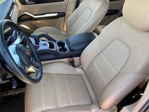 2019 Porsche Cayenne S