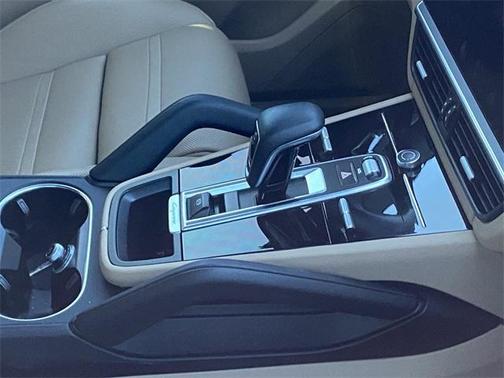 2019 Porsche Cayenne S