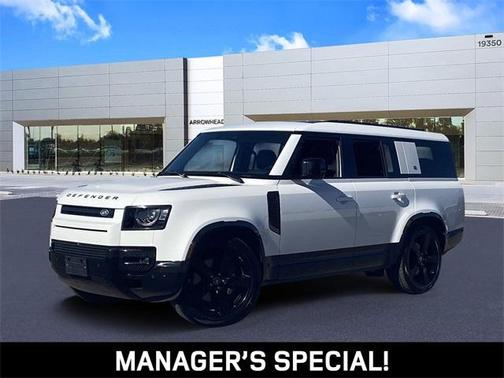 2024 Land Rover Defender P400 X-Dynamic SE