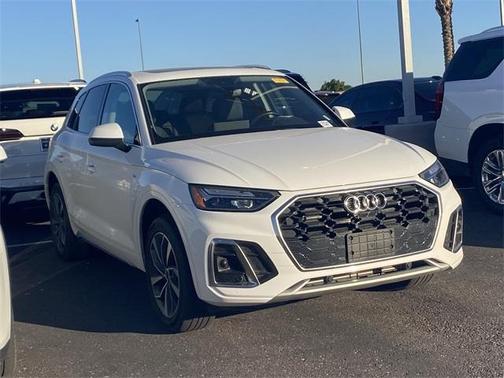 2023 Audi Q5 45 S line quattro Premium