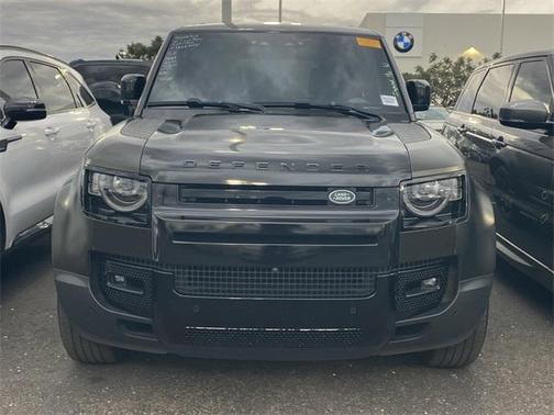 2021 Land Rover Defender 110 SE