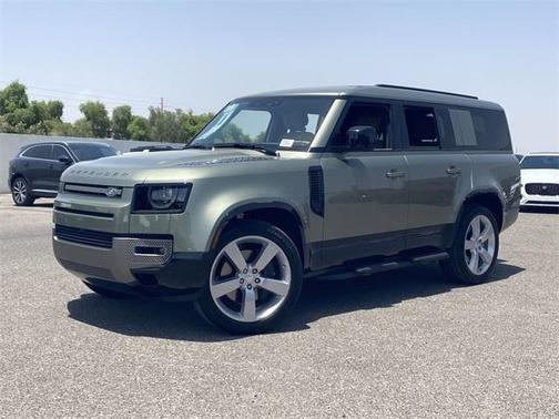 2025 Land Rover Defender P400 X-Dynamic SE