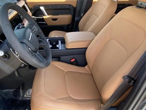 2024 Land Rover Defender P525 Carpathian Edition