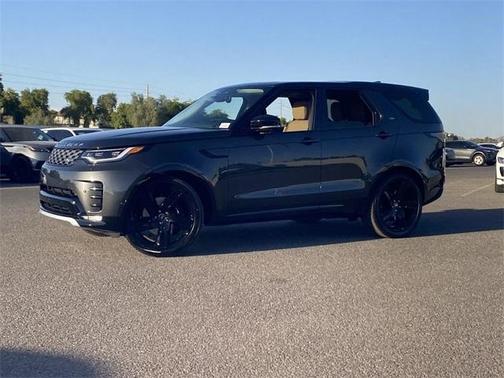 2025 Land Rover Discovery P360 Metropolitan Edition