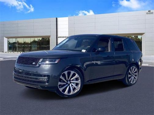 2025 Land Rover Range Rover P530 SE