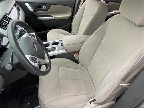 2013 Ford Edge SE
