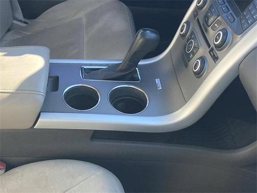 2013 Ford Edge SE