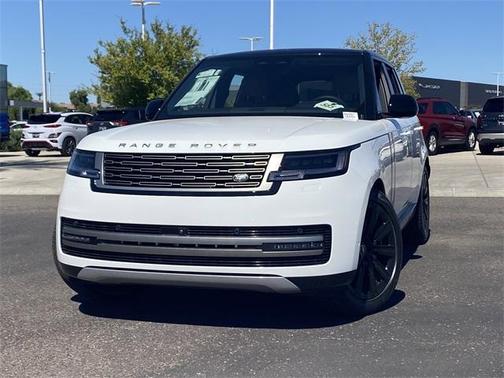 2025 Land Rover Range Rover P400 SE