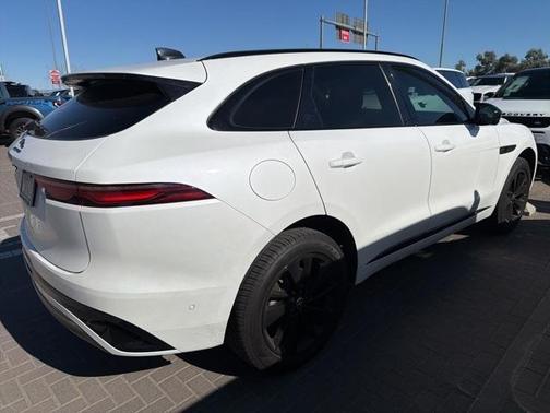 2024 Jaguar F-PACE P250 R-Dynamic S