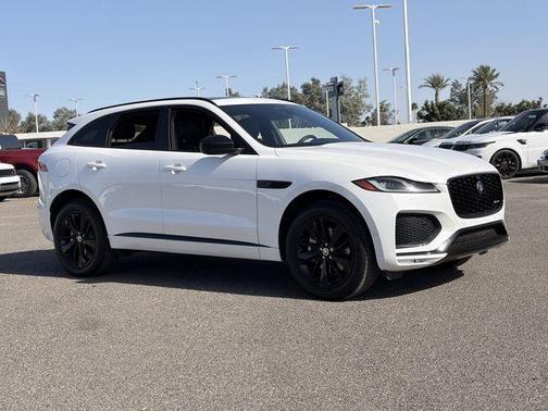 2024 Jaguar F-PACE P250 R-Dynamic S
