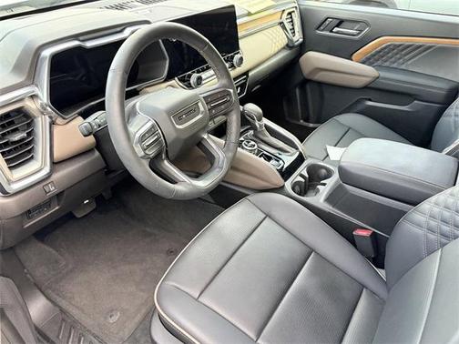 2024 GMC Canyon Denali