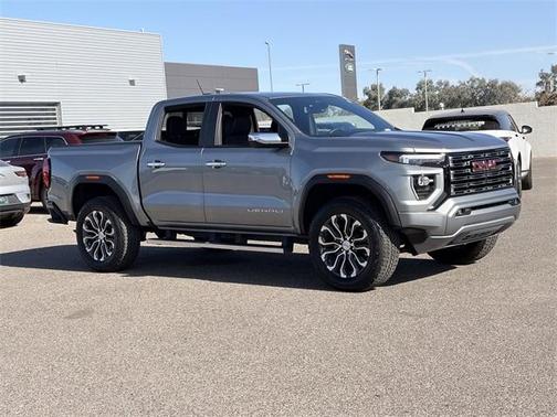 2024 GMC Canyon Denali