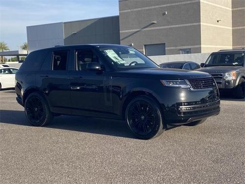 2025 Land Rover Range Rover P530 SE
