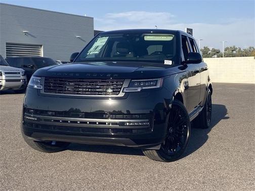 2025 Land Rover Range Rover P530 SE