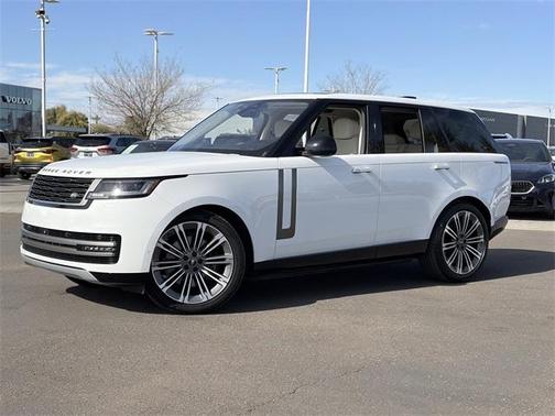 2023 Land Rover Range Rover P530 SE