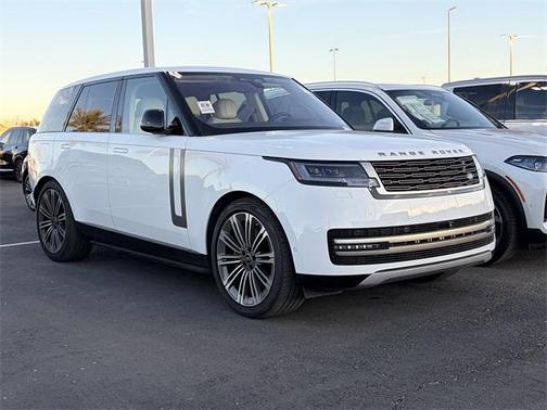 2023 Land Rover Range Rover P530 SE