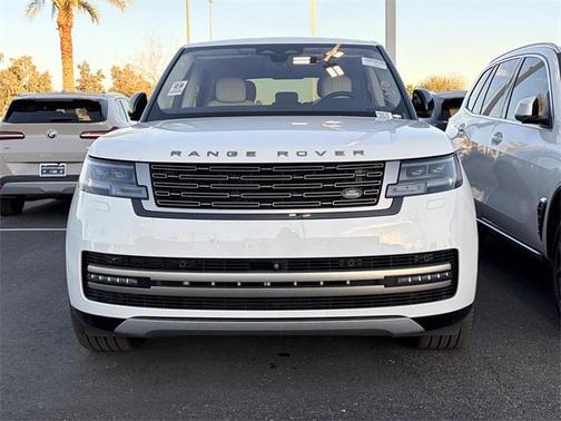 2023 Land Rover Range Rover P530 SE