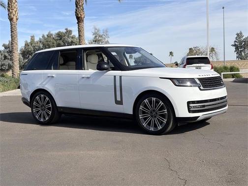 2023 Land Rover Range Rover P530 SE