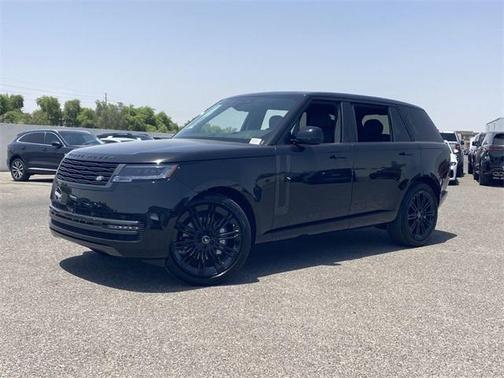 2025 Land Rover Range Rover P400 SE 7 Seat