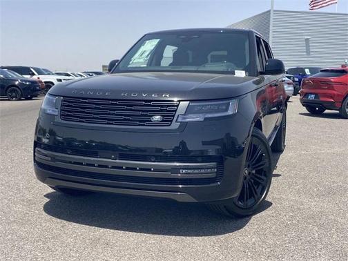 2025 Land Rover Range Rover P400 SE 7 Seat