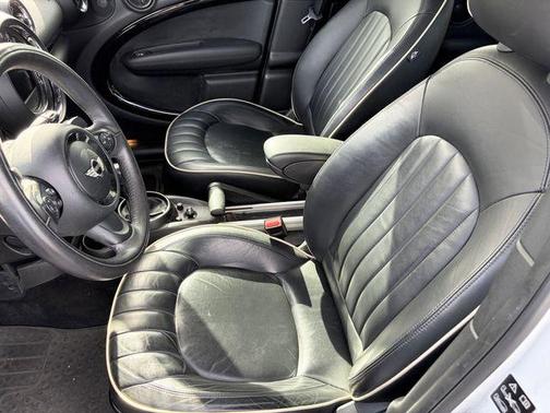 Light White 2015 MINI Countryman Cooper S ALL4