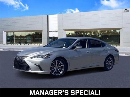 2020 Lexus ES 300h Base
