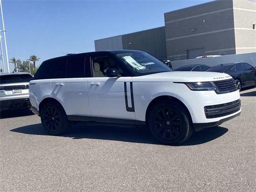 2025 Land Rover Range Rover P550e SE