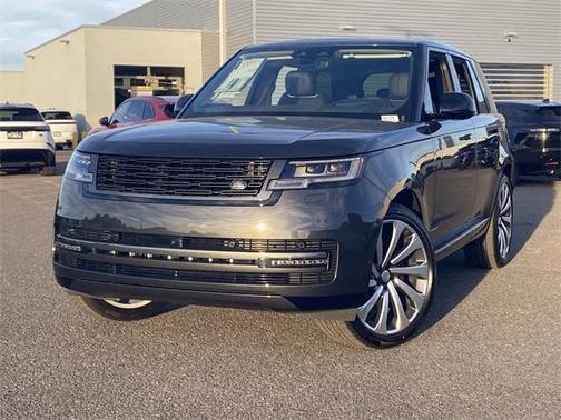 2025 Land Rover Range Rover P400 SE